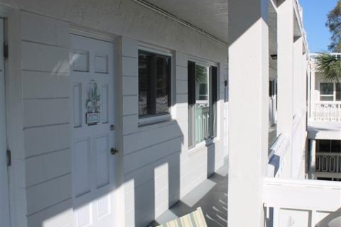 Condo in Clearwater, Florida, 2 bedrooms  № 1910023 - photo 3
