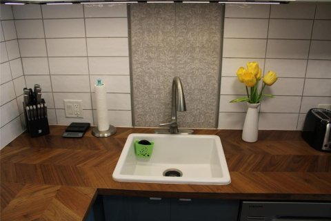 Condo in Clearwater, Florida, 2 bedrooms  № 1910023 - photo 15