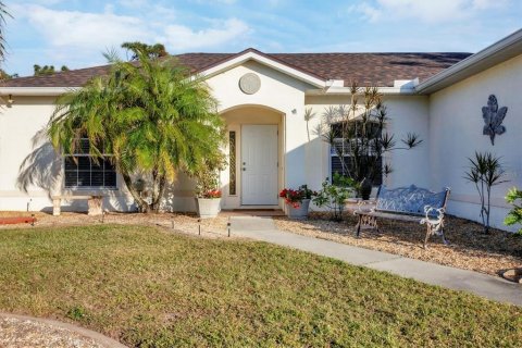 Casa en venta en Englewood, Florida, 3 dormitorios, 140.84 m2 № 1733706 - foto 2