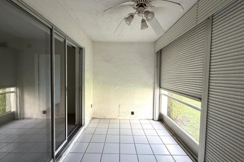 Copropriété à vendre à Sunrise, Floride: 2 chambres, 88.26 m2 № 2172546 - photo 8