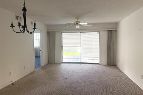 Copropriété à vendre à Sunrise, Floride: 2 chambres, 88.26 m2 № 2172546 - photo 2