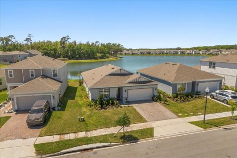 Villa ou maison à vendre à Kissimmee, Floride: 4 chambres, 171.87 m2 № 1602458 - photo 25