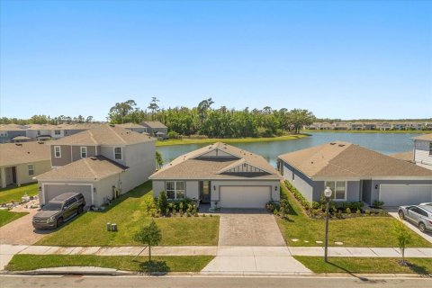 Villa ou maison à vendre à Kissimmee, Floride: 4 chambres, 171.87 m2 № 1602458 - photo 24