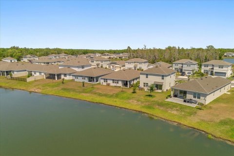 Villa ou maison à vendre à Kissimmee, Floride: 4 chambres, 171.87 m2 № 1602458 - photo 28