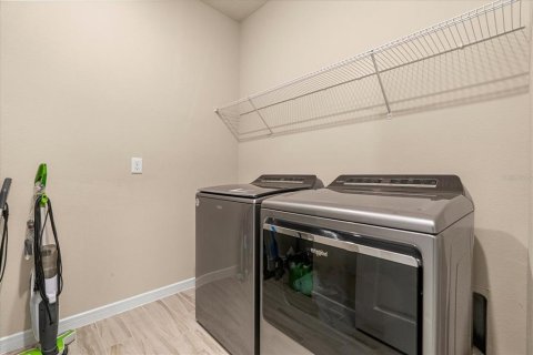 Villa ou maison à vendre à Kissimmee, Floride: 4 chambres, 171.87 m2 № 1602458 - photo 11