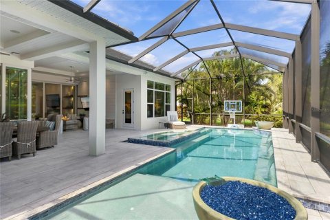 Villa ou maison à vendre à Sarasota, Floride: 3 chambres, 298.12 m2 № 2419645 - photo 2