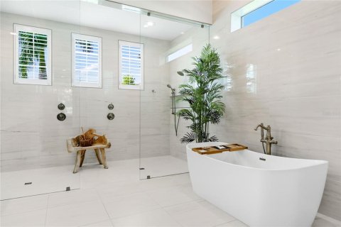 Villa ou maison à vendre à Sarasota, Floride: 3 chambres, 298.12 m2 № 2419645 - photo 27