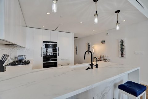 Copropriété à vendre à Pompano Beach, Floride: 2 chambres, 175.12 m2 № 1855205 - photo 7
