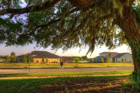 Casa en venta en Gainesville, Florida, 4 dormitorios, 289.67 m2 № 1733369 - foto 4