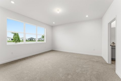 House in Port St. Lucie, Florida 3 bedrooms, 232.26 sq.m. № 2270737 - photo 5