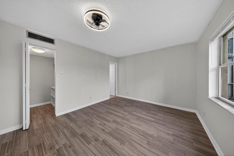Copropriété à vendre à Lauderhill, Floride: 2 chambres, 104.98 m2 № 2083964 - photo 25