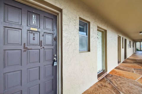 Copropriété à vendre à Lauderhill, Floride: 2 chambres, 104.98 m2 № 2083964 - photo 29