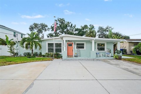 Villa ou maison à vendre à Tampa, Floride: 4 chambres, 151.62 m2 № 2389377 - photo 28