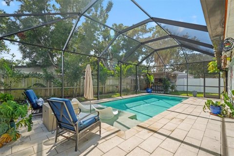 Villa ou maison à vendre à Tampa, Floride: 4 chambres, 151.62 m2 № 2389377 - photo 2