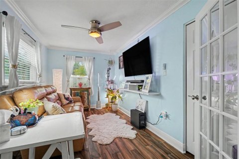 Villa ou maison à vendre à Tampa, Floride: 4 chambres, 151.62 m2 № 2389377 - photo 19