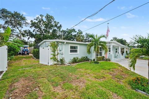 Villa ou maison à vendre à Tampa, Floride: 4 chambres, 151.62 m2 № 2389377 - photo 25