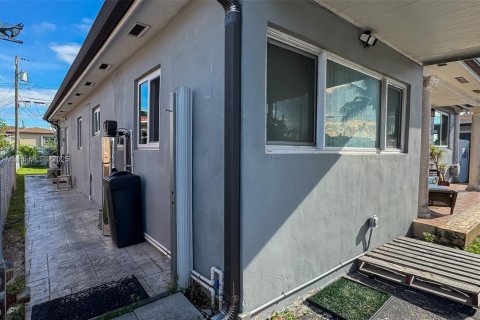 Купить виллу или дом в Хайалиа, Флорида 3 спальни, 149.11м2, № 1978140 - фото 15