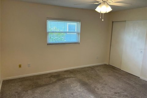 Condo in DeLand, Florida, 2 bedrooms  № 1754502 - photo 9