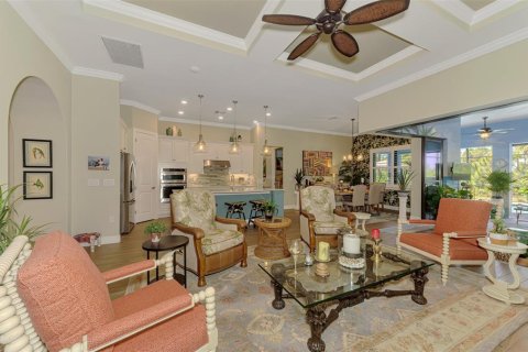 House in Venice, Florida 2 bedrooms, 175.86 sq.m. № 2428927 - photo 20