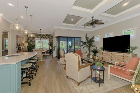 House in Venice, Florida 2 bedrooms, 175.86 sq.m. № 2428927 - photo 14