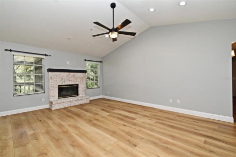 Condo in Apopka, Florida, 3 bedrooms  № 1874088 - photo 11