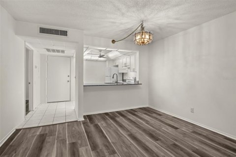 Condominio en venta en Largo, Florida, 2 dormitorios, 88.72 m2 № 1409994 - foto 12
