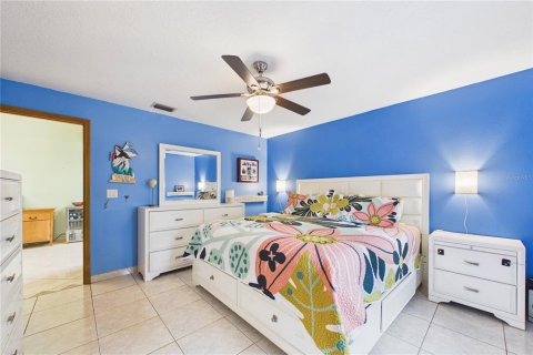 Villa ou maison à vendre à Cocoa, Floride: 3 chambres, 123.65 m2 № 2403330 - photo 8