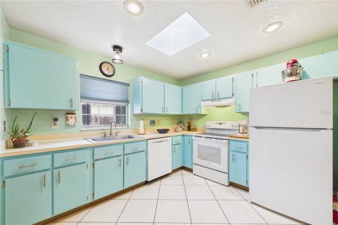 Villa ou maison à vendre à Cocoa, Floride: 3 chambres, 123.65 m2 № 2403330 - photo 27