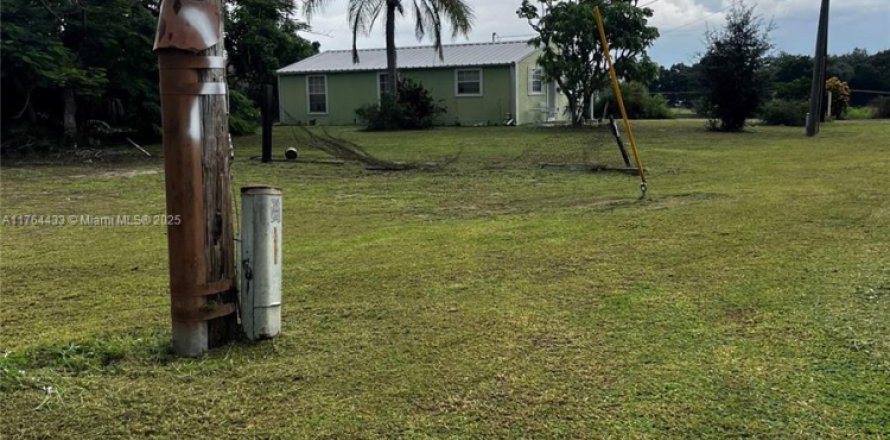 Land in Lake Placid, Florida № 2018849