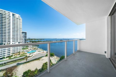 Copropriété à vendre à Miami, Floride: 40.88 m2 № 2255389 - photo 2
