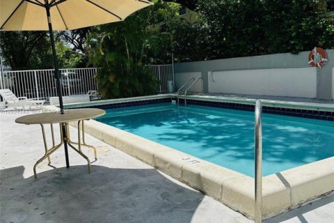 Appartement à louer à Miami, Floride: 1 chambre, 60.67 m2 № 2350750 - photo 11