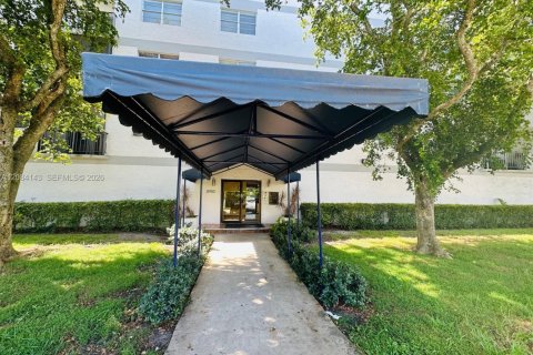 Appartement à Miami, Floride 1 chambre, 60.67 m2 № 2350750