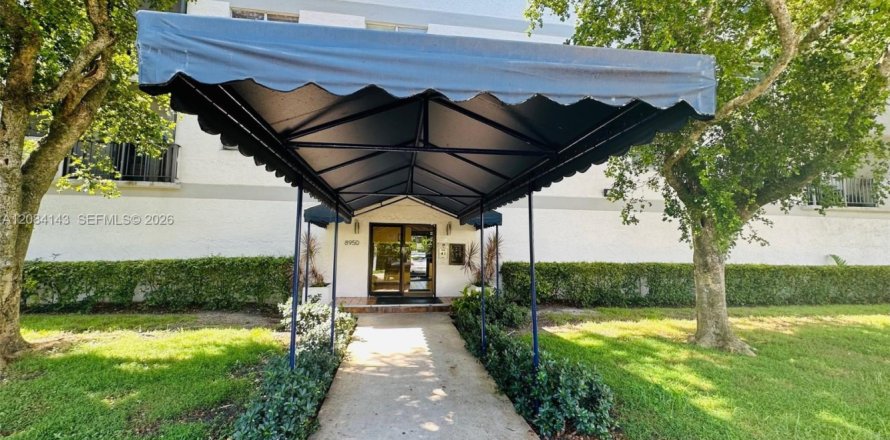 Appartement à Miami, Floride 1 chambre, 60.67 m2 № 2350750
