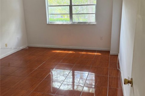 Appartement à louer à Miami, Floride: 1 chambre, 60.67 m2 № 2350750 - photo 8