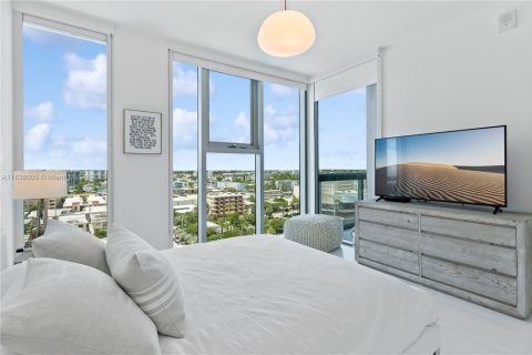 Condominio en alquiler en Miami Beach, Florida, 1 dormitorio, 76.18 m2 № 1935053 - foto 14