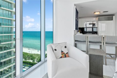 Condominio en alquiler en Miami Beach, Florida, 1 dormitorio, 76.18 m2 № 1935053 - foto 3