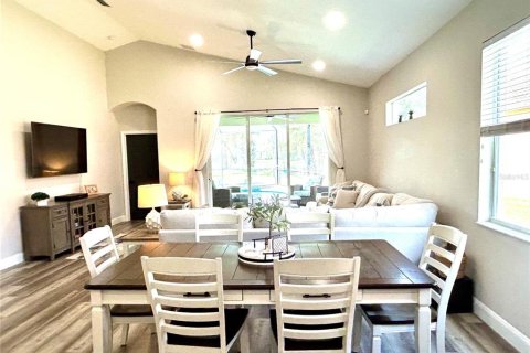 House in Bradenton, Florida 3 bedrooms, 167.5 sq.m. № 1823032 - photo 7