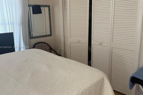 Copropriété à vendre à Hollywood, Floride: 2 chambres, 94.3 m2 № 2052490 - photo 15