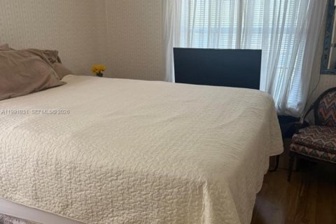 Copropriété à vendre à Hollywood, Floride: 2 chambres, 94.3 m2 № 2052490 - photo 12