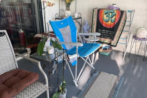 Copropriété à vendre à Hollywood, Floride: 2 chambres, 94.3 m2 № 2052490 - photo 26