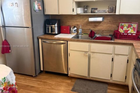 Copropriété à vendre à Hollywood, Floride: 2 chambres, 94.3 m2 № 2052490 - photo 7