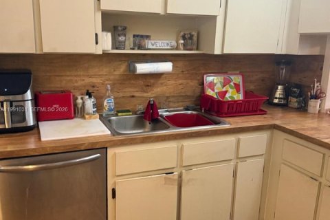 Copropriété à vendre à Hollywood, Floride: 2 chambres, 94.3 m2 № 2052490 - photo 6