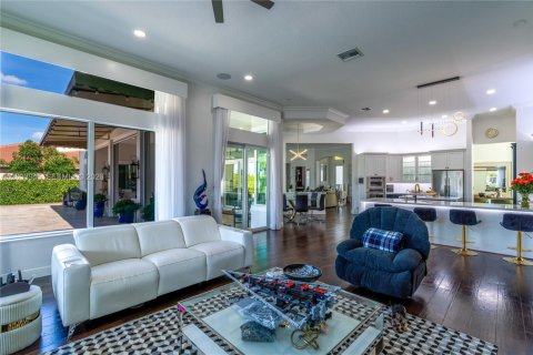 Villa ou maison à louer à Davie, Floride: 6 chambres, 430.6 m2 № 2252950 - photo 14