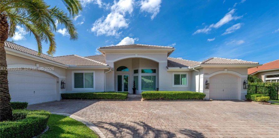 Villa ou maison à Davie, Floride 6 chambres, 430.6 m2 № 2252950