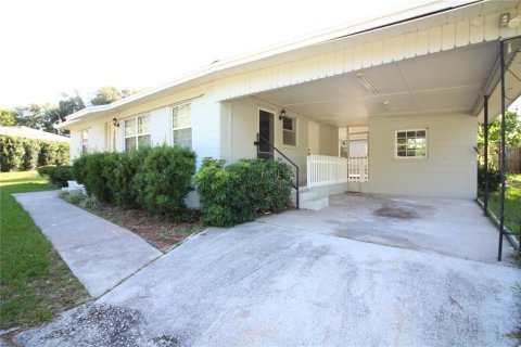 Villa ou maison à louer à Lakeland, Floride: 2 chambres, 83.61 m2 № 1912060 - photo 2