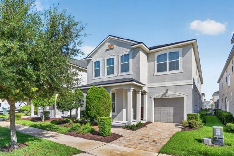 Villa ou maison à vendre à Kissimmee, Floride: 7 chambres, 328.22 m2 № 2360285 - photo 2