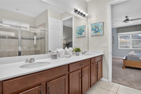 Villa ou maison à vendre à Kissimmee, Floride: 7 chambres, 328.22 m2 № 2360285 - photo 30