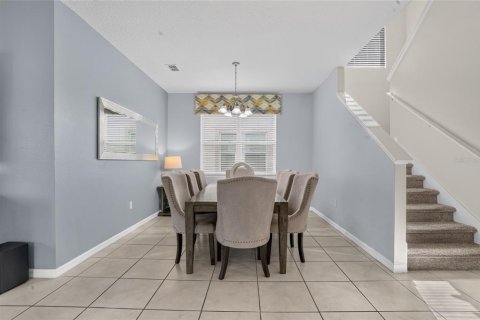 Villa ou maison à vendre à Kissimmee, Floride: 7 chambres, 328.22 m2 № 2360285 - photo 13
