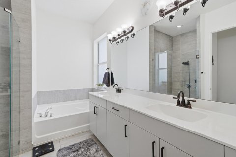 Villa ou maison à vendre à Miami, Floride: 4 chambres, 216.65 m2 № 2085516 - photo 25