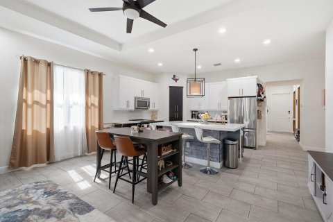 Villa ou maison à vendre à Miami, Floride: 4 chambres, 216.65 m2 № 2085516 - photo 16